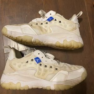 Jordan Delta 2 White Royal